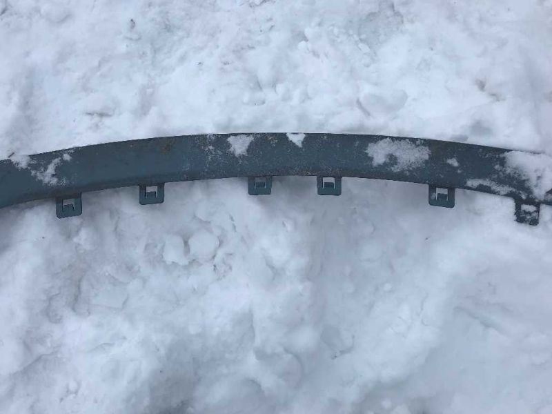 Pare-choc avant usagé d'origine (OEM) Chevrolet Silverado 1500 2003-2006 (Front bumper cover)