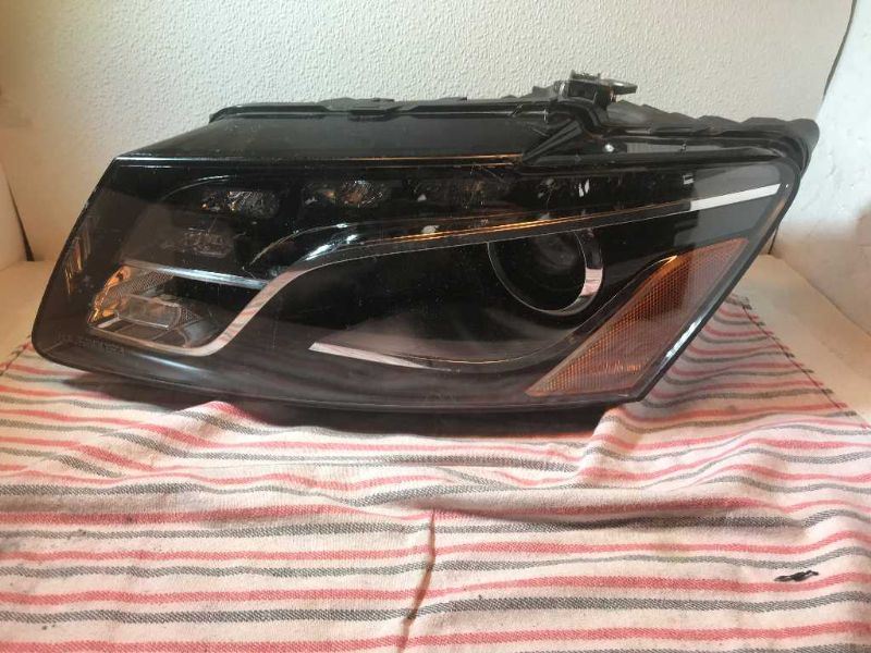 Left headlamp bracket used genuine OEM Audi Q5 2009-2012