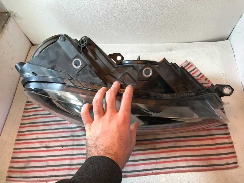 Right headlamp lens/housing used genuine OEM Volkswagen GTI 2010-2014