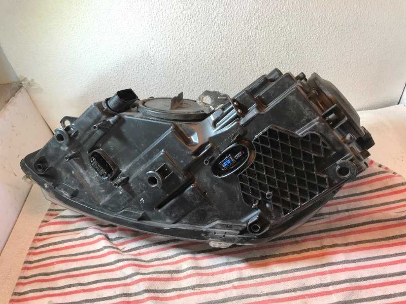 Right headlamp lens/housing used genuine OEM Volkswagen GTI 2010-2014