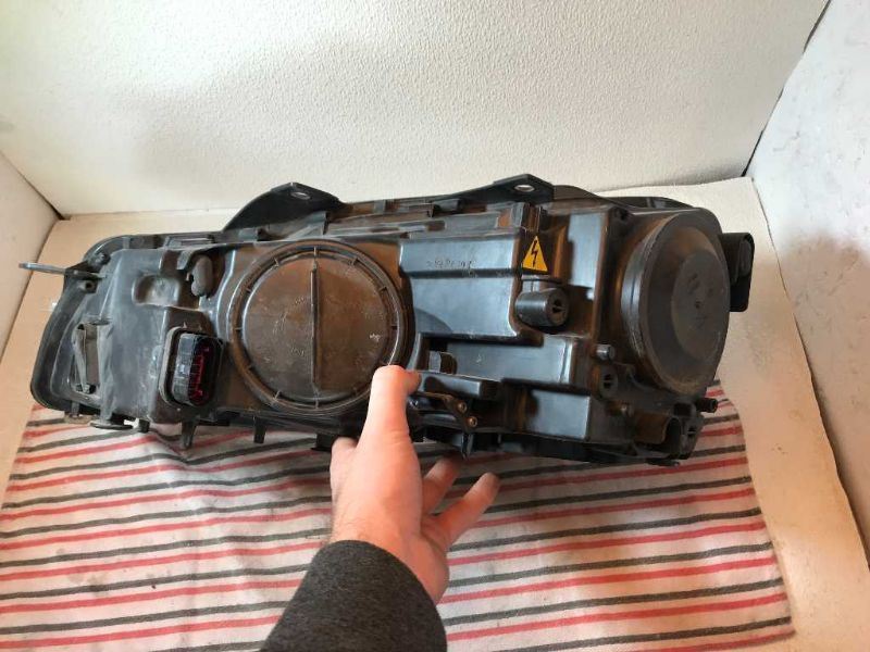 Right headlamp lens/housing used genuine OEM Volkswagen GTI 2010-2014