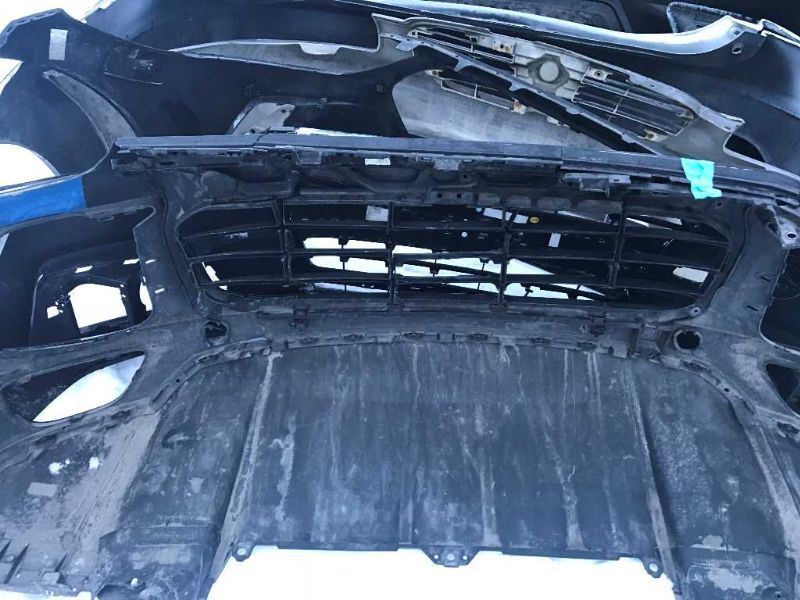 Defensa (parachoques) delantera usada original (OEM) Porsche Cayenne 2015-2018