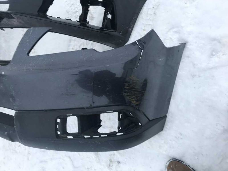 Defensa (parachoques) delantera usada original (OEM) Subaru Outback 2010-2012