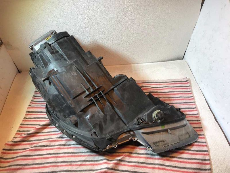 Left headlamp assembly composite used genuine OEM Porsche Boxster 1997-2004