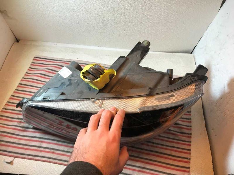 Faro izquierdo usado original (OEM) Dodge Grand Caravan 2011-2020