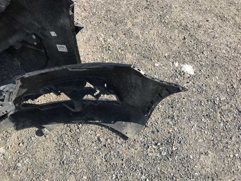 Defensa (parachoques) delantera usada original (OEM) Volkswagen CC 2009-2012
