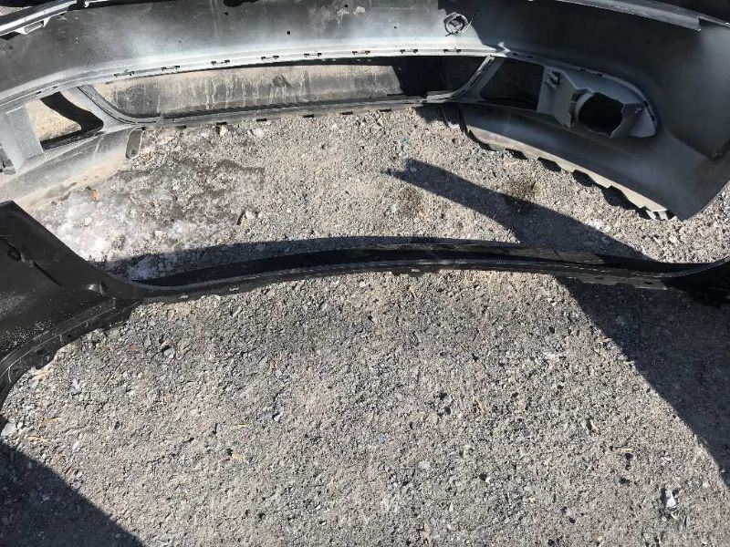 Defensa (parachoques) trasera usada original (OEM) Chevrolet Equinox 2018-2024