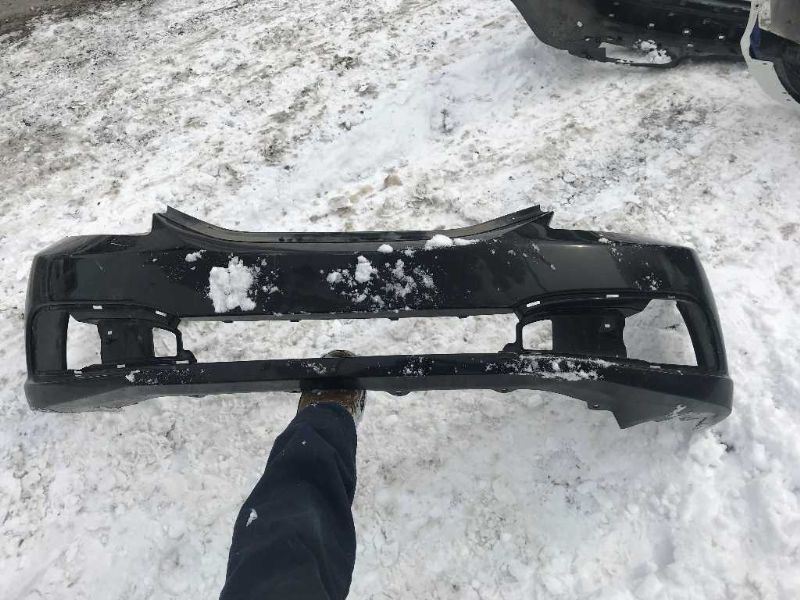 Defensa (parachoques) delantera usada original (OEM) Honda Civic 2013-2015