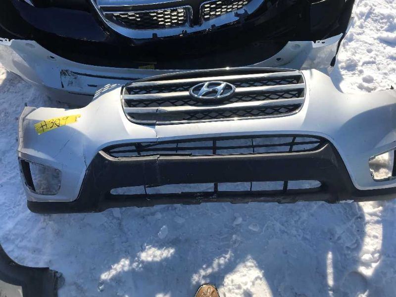 Front bumper cover used genuine OEM Hyundai Santa FE 2010-2012