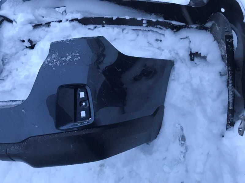 Defensa (parachoques) trasera usada original (OEM) Subaru Outback 2015-2017