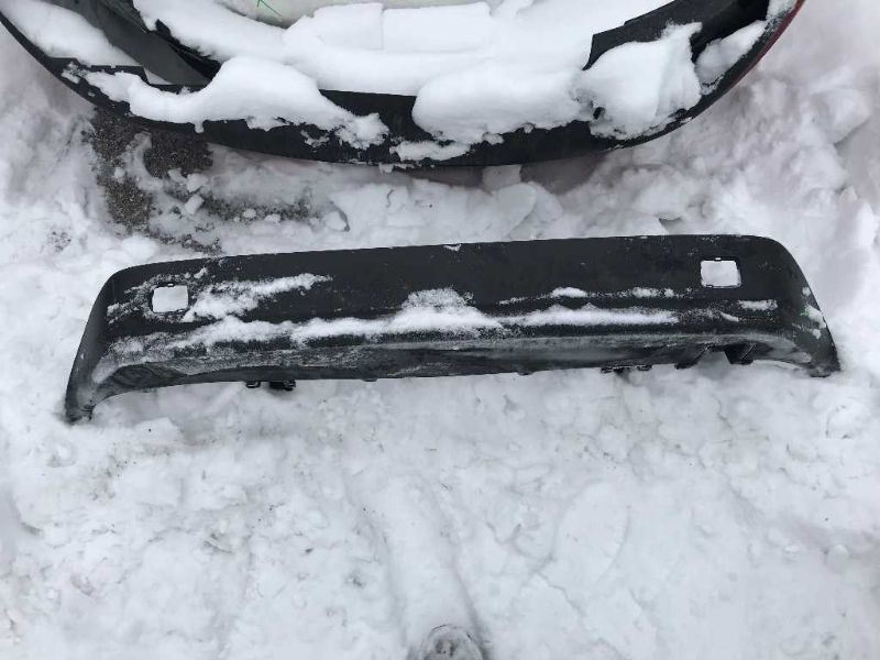 Defensa (parachoques) trasera usada original (OEM) Toyota Prius 2016-2018