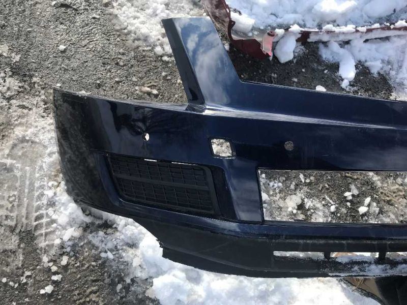 Defensa (parachoques) delantera usada original (OEM) Cadillac SRX 2010-2012