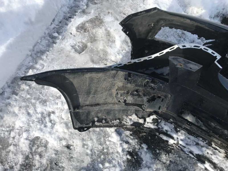 Defensa (parachoques) delantera usada original (OEM) Cadillac SRX 2010-2012