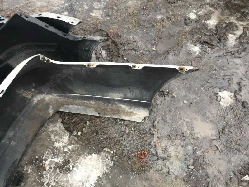 Rear bumper cover used genuine OEM Lexus ES330 2004-2006