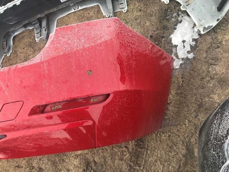 Defensa (parachoques) trasera usada original (OEM) BMW 320I 2012-2015