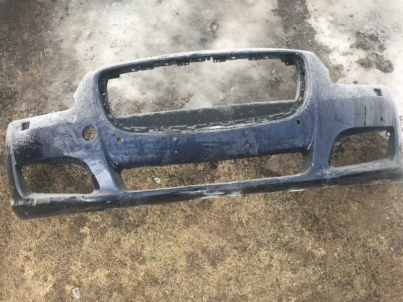 Defensa (parachoques) delantera usada original (OEM) Jaguar XJ 2011-2015