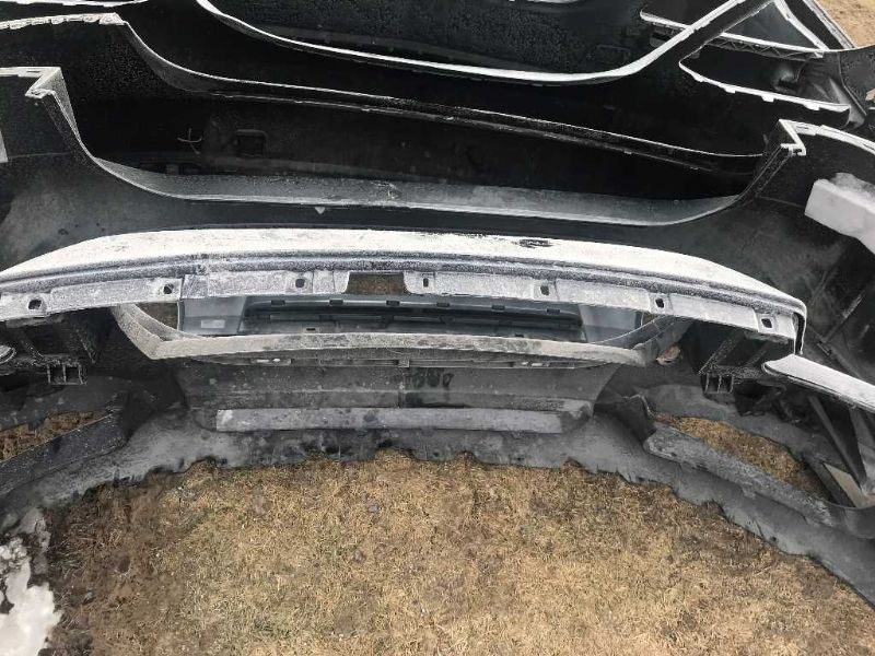 Defensa (parachoques) delantera usada original (OEM) Jaguar XJ 2011-2015