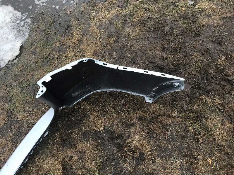 Defensa (parachoques) trasera usada original (OEM) BMW X1 2016-2022