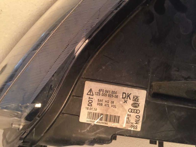 Headlamp Assembly used genuine OEM Audi A6 2005-2010