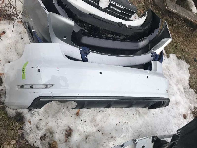 Defensa (parachoques) trasera usada original (OEM) Audi A3 2015-2016