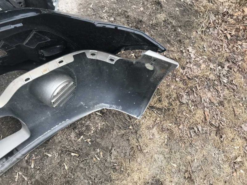 Defensa (parachoques) delantera usada original (OEM) GMC Sierra 1500 2001-2006