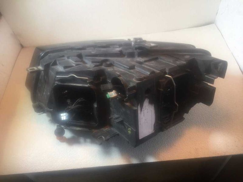 Right headlamp bracket used genuine OEM Audi Q5 2009-2012