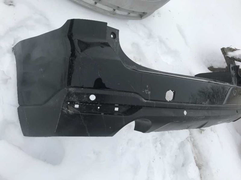 Defensa (parachoques) delantera usada original (OEM) Subaru Forester 2014-2016