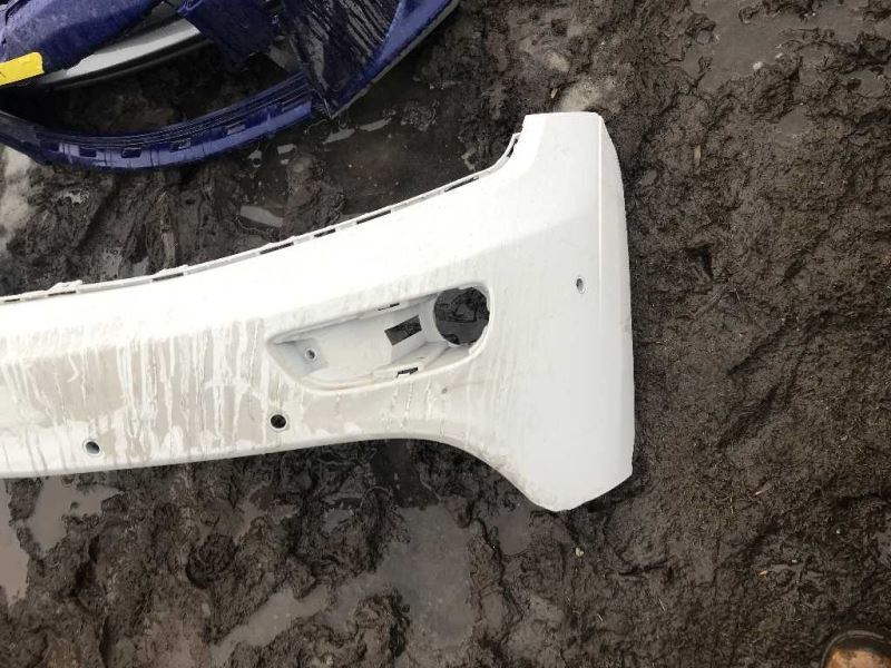 Front bumper cover upper used genuine OEM Jeep Grand Cherokee 2016-2021