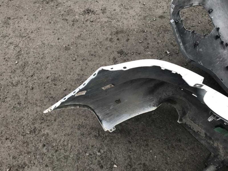 Defensa (parachoques) trasera usada original (OEM) Mazda 3 2010-2013
