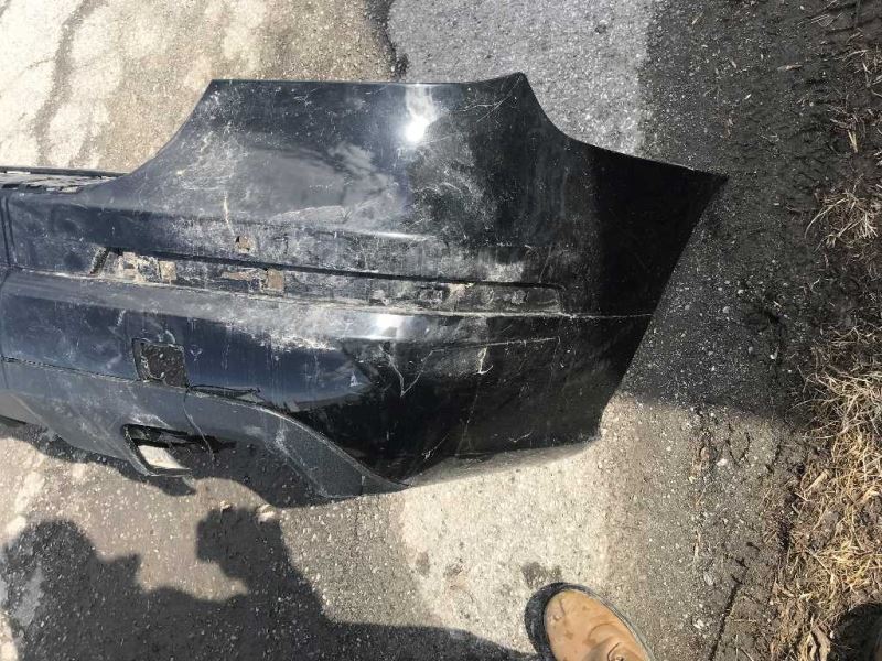 Rear bumper cover used genuine OEM Mercedes-Benz Mercedes R-Class 2011-2013