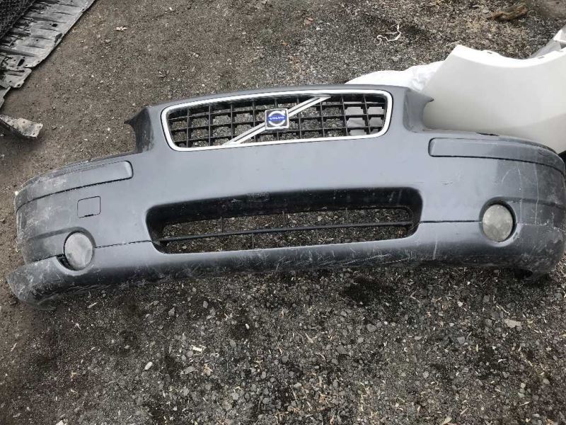 Front Bumper Cover used genuine OEM Volvo Volvo 60 Series 2005-2009