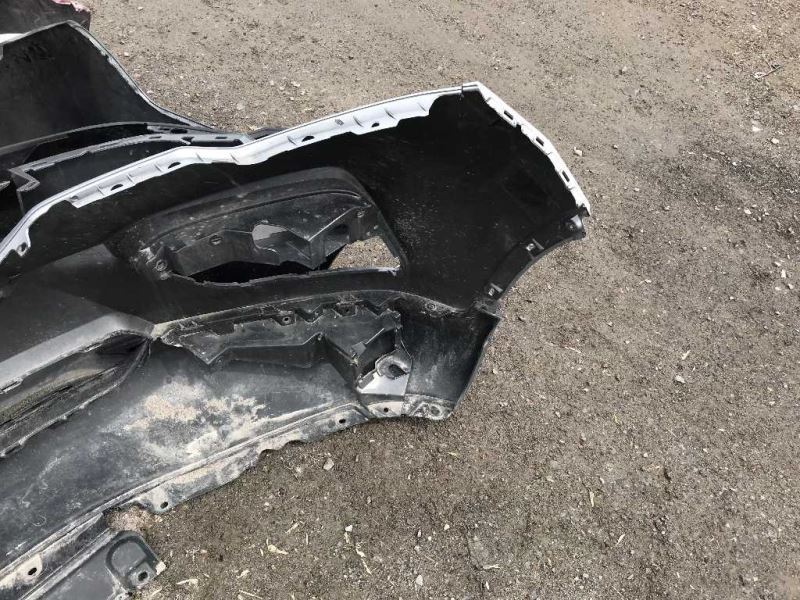 Front bumper cover used genuine OEM Honda Pilot 2016-2018