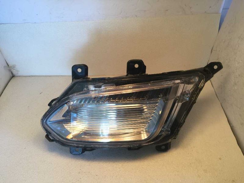 Right driving lamp used genuine OEM Chevrolet Equinox 2016-2017