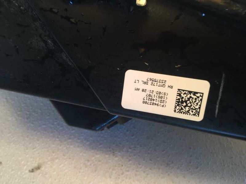 Right driving lamp used genuine OEM Chevrolet Equinox 2016-2017