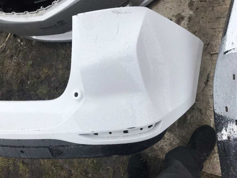 Defensa (parachoques) trasera usada original (OEM) Chevrolet Equinox 2018-2024