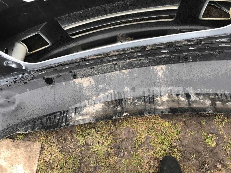 Defensa (parachoques) trasera usada original (OEM) Chevrolet Equinox 2018-2024