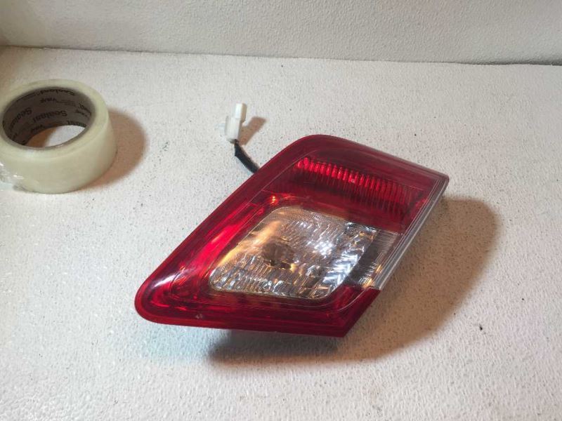 Right taillamp assembly inner used genuine OEM Toyota Camry 2010-2011