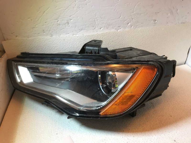 Left headlamp assembly composite used genuine OEM Audi A3 2015-2016