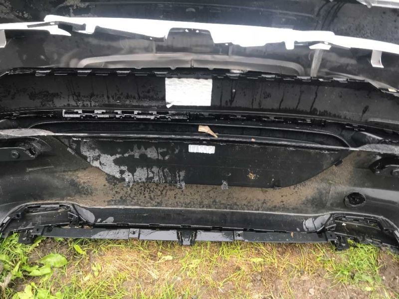 Defensa (parachoques) trasera usada original (OEM) Jeep Cherokee 2014-2018