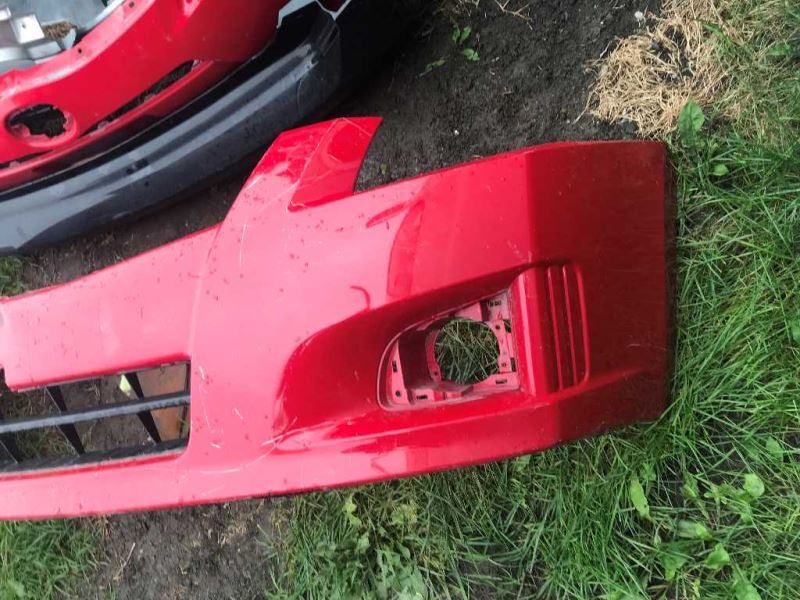 Defensa (parachoques) delantera usada original (OEM) Nissan Sentra 2010-2012