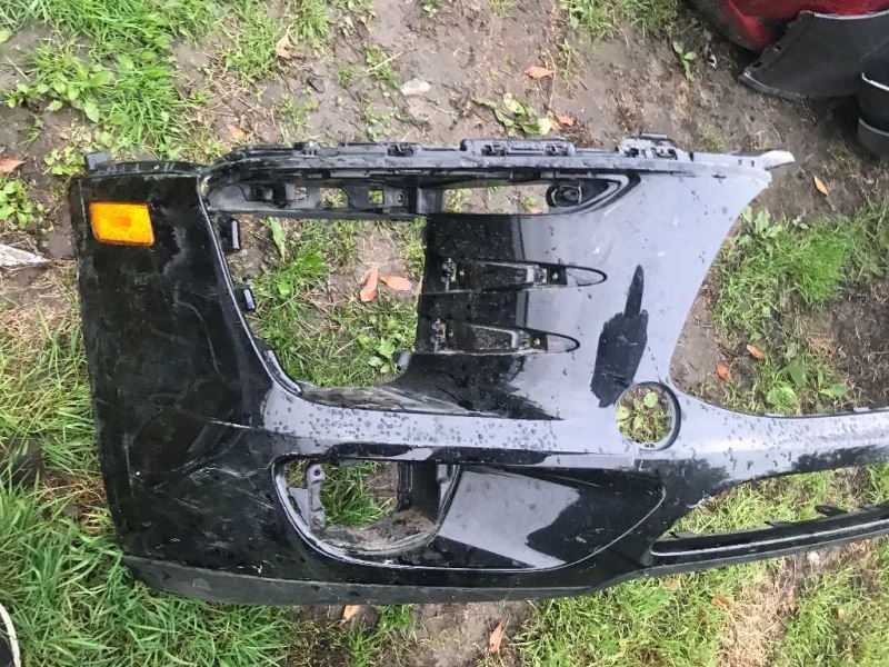 Front bumper cover used genuine OEM Porsche Macan 2015-2018