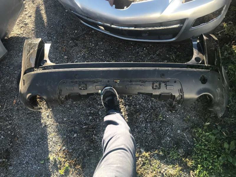 Defensa (parachoques) trasera usada original (OEM) Land Rover Discovery Sport 2015-2019