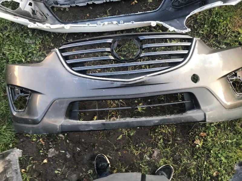 Defensa (parachoques) delantera usada original (OEM) Mazda CX-5 2013-2016