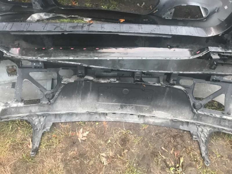 Rear bumper cover used genuine OEM Porsche Macan 2015-2018