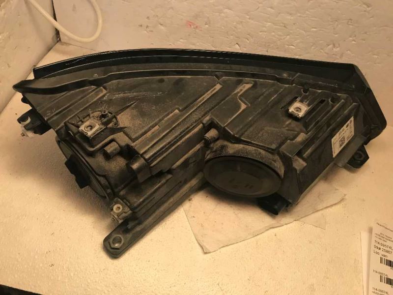 Faro izquierdo usado original (OEM) Volkswagen Tiguan 2012-2017