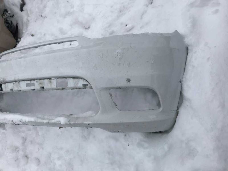 Front bumper cover upper used genuine OEM Jeep Grand Cherokee 2017-2021