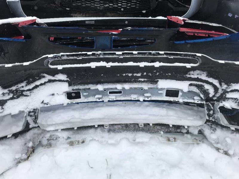 Front bumper cover upper used genuine OEM Jeep Grand Cherokee 2017-2021