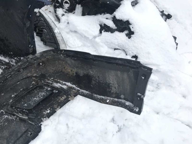 Rear bumper cover upper used genuine OEM Volkswagen Atlas 2018-2020