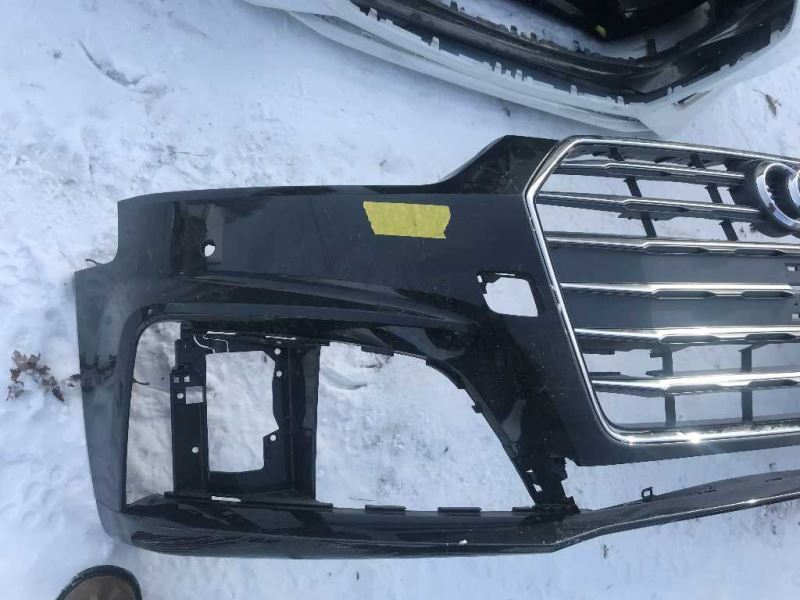 Defensa (parachoques) delantera usada original (OEM) Audi A5 Quattro 2018-2019