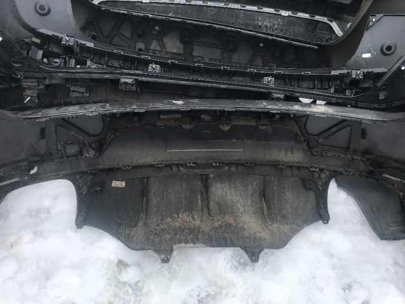 Rear Bumper Cover used genuine OEM Porsche Macan 2015-2018